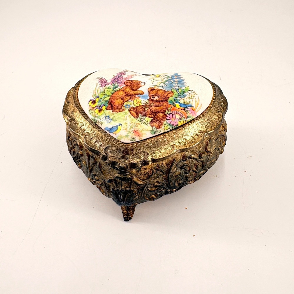 Vintage Sankyo Heart Musical Jewelry Box Teddy Bears Gold Ornate Trinket Japan